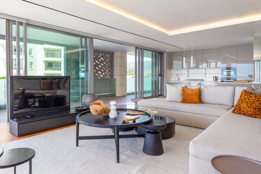 To Let 3 Bedroom Property for Rent in Mouille Point Western Cape